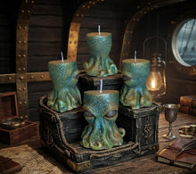 Load image into Gallery viewer, The Metamorphosis - Octopus - Candle