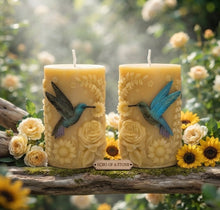 Load image into Gallery viewer, Bloom &amp; Buzz - Hummingbird - Candle