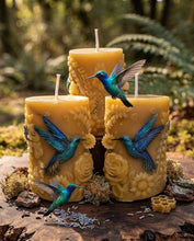 Load image into Gallery viewer, Gilded Wings &amp; Flora - Hummingbird - Candle