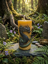 Load image into Gallery viewer, Shadowmoss Wyrm - Candle - Dragon