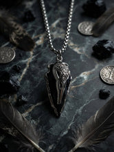 Load image into Gallery viewer, Obsidian Shadow Caw - Arrowhead