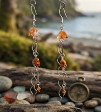 Load image into Gallery viewer, The Sunken Treasure - Jellyfish - Earrings