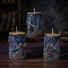 Load image into Gallery viewer, The Hummingbird's Garden - Candle - Hummingbird