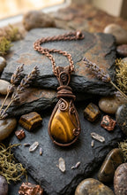 Load image into Gallery viewer, The Watcher’s Gaze - Tiger Eye - Necklace