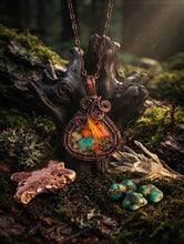 Load image into Gallery viewer, Talisman of Fire &amp; Water - Copper wrapped -Spiny oyster - Necklace
