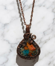 Load image into Gallery viewer, Talisman of Fire &amp; Water - Copper wrapped -Spiny oyster - Necklace