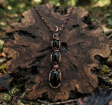 Load image into Gallery viewer, Shadow weaver - Copper -  Onyx - Necklace