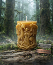 Load image into Gallery viewer, Echoes of Ancient Alliances - Dragon &amp; Elf  - Candle