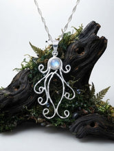 Load image into Gallery viewer, Tides of Grace - Jellyfish - Necklace