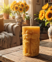 Load image into Gallery viewer, Loyalty’s Glow - Dog - Candle