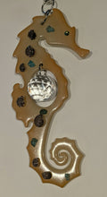 Load image into Gallery viewer, Seahorse - Sun catcher