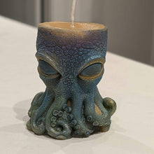 Load image into Gallery viewer, The Deep One - Octopus - Candle