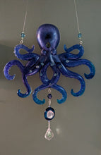 Load image into Gallery viewer, Octopus - Sun catcher - Echo of a Stone