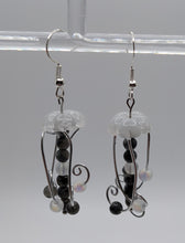 Load image into Gallery viewer, Jellyfish - Earrings