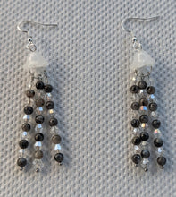 Load image into Gallery viewer, Jellyfish - Earrings - Black moonstone