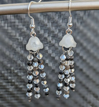 Load image into Gallery viewer, Jellyfish - Earrings - Black moonstone