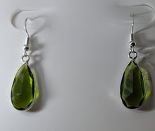 Load image into Gallery viewer, Volcano&#39;s Emerald- Peridot - Earrings