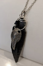 Load image into Gallery viewer, Voyager of the Night Obsidian Point - Arrowhead - Raven