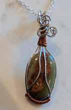 Load image into Gallery viewer, Verdant Tide Swirl - Necklace - Chrysoprase