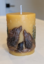 Load image into Gallery viewer, Echoes of the Wild - Wolf - Candle