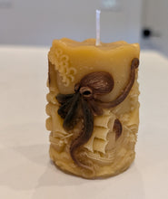 Load image into Gallery viewer, Sunken Voyager Kraken - Octopus - Candle