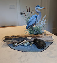 Load image into Gallery viewer, Sentinel of the Tides - Heron - Metal Art