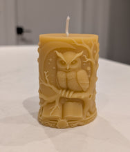Load image into Gallery viewer, Whispering Roots &amp; Wings - Owl - Candle - Tree of life - Raven stone