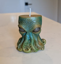 Load image into Gallery viewer, The Metamorphosis - Octopus - Candle