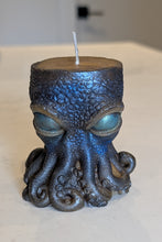 Load image into Gallery viewer, Legacy of the Deep Blue - Octopus - Candle