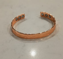 Load image into Gallery viewer, Thin Hammered Copper - Bracelet