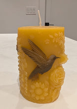 Load image into Gallery viewer, Golden Haven - Hummingbird - Candle
