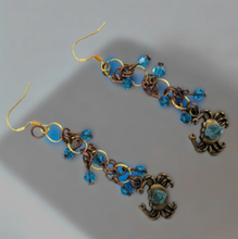 Load image into Gallery viewer, Crab - Earrings