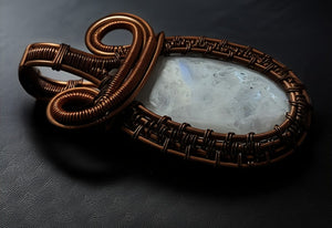 Pendant - Copper Wrapped - Moonstone