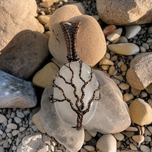 Load image into Gallery viewer, Copper tree of life  - Moonstone - Pendant