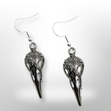 Load image into Gallery viewer, Raven - Earrings
