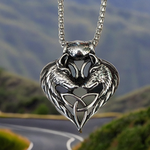 Load image into Gallery viewer, Wolf Triquetra pendant &amp; Chain