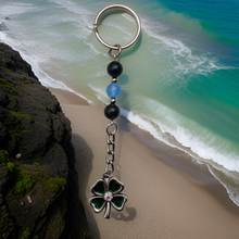 Load image into Gallery viewer, Keychain - 4 leaf Clover