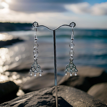 Load image into Gallery viewer, Triquetra - Earrings