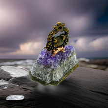 Load image into Gallery viewer, Cancer Crab - Amethyst chunk - Ornament