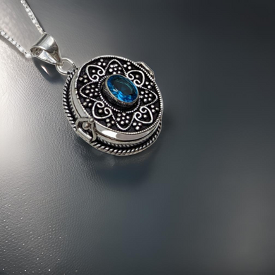 Poison - Necklace