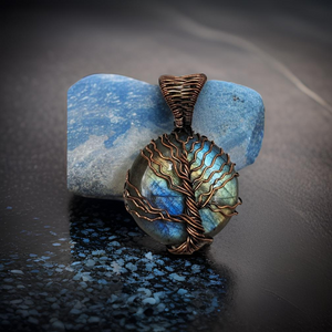 Labradorite - copper wire wrapped - Tree of life