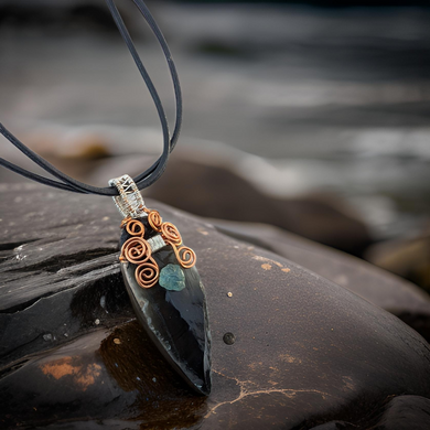 Arrowhead - Sea glass - necklace