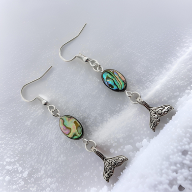 Whale tail - Earrings