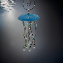 Load image into Gallery viewer, Jellyfish - Ornament - Sun catcher