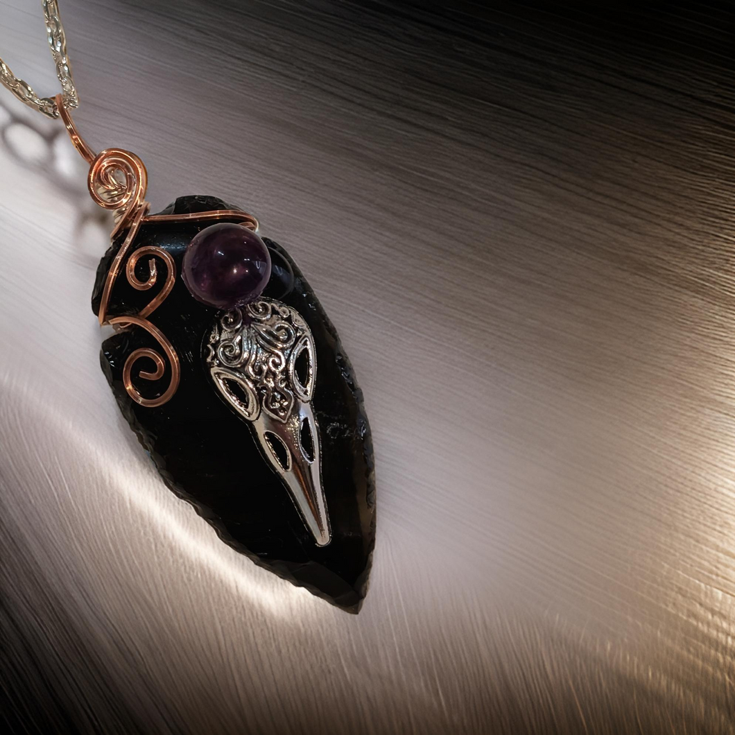 The Raven's Alter - Arrowhead - Necklace
