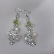 Load image into Gallery viewer, Jellyfish - Earrings