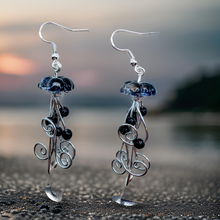 Load image into Gallery viewer, Jellyfish - Earrings