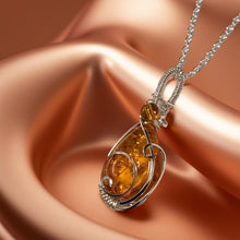 Load image into Gallery viewer, Amber necklace