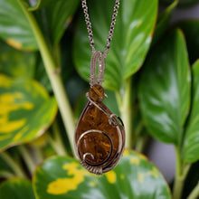 Load image into Gallery viewer, Amber necklace