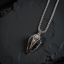 Load image into Gallery viewer, Arrowhead - Raven
